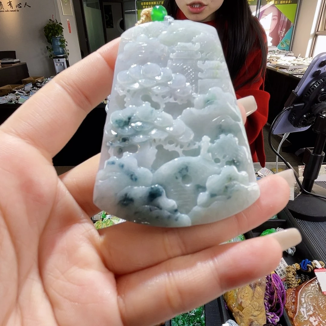 颈饰未镶嵌翡翠一