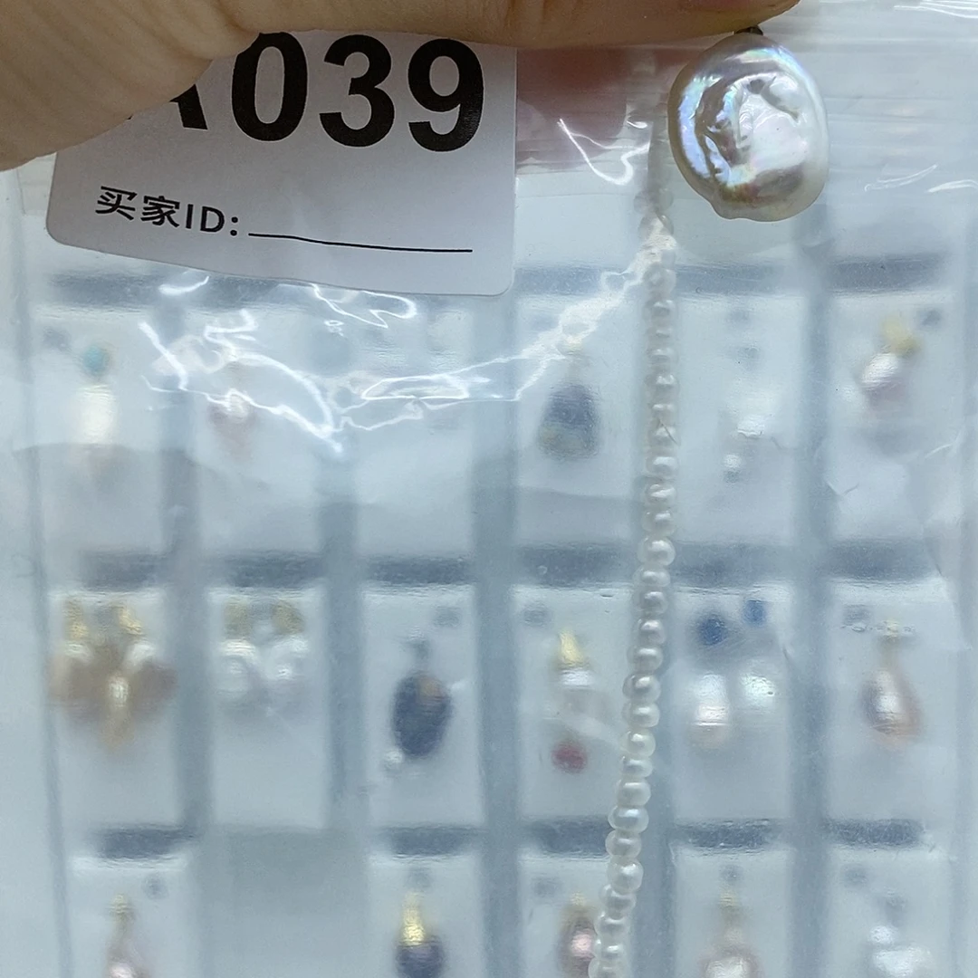 淡水珍珠颈饰钛钢