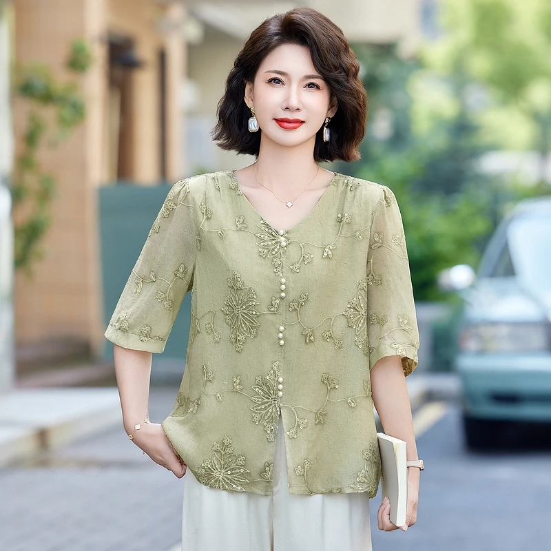 【粉黛霓裳】2025新中式国风亮片刺绣衬衫中年妈妈装夏季气质套装