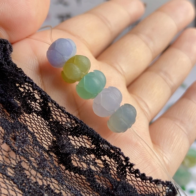 【闪购商品】未镶嵌定制翡翠莲花珠