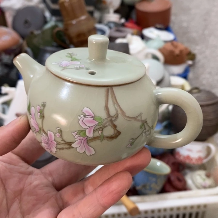 陶瓷艺术的艺术品及壶