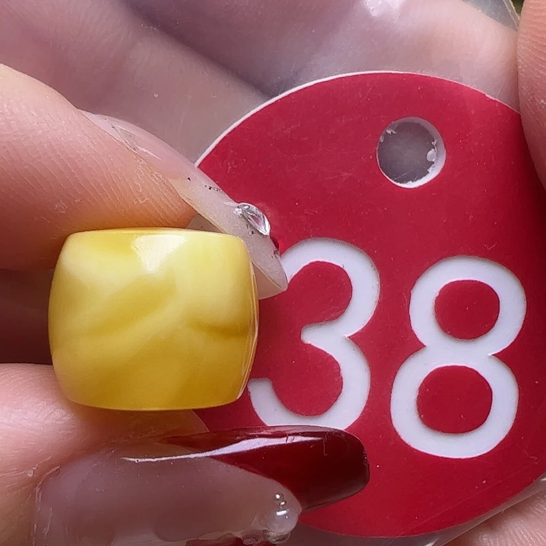 蜜蜡未镶嵌珠宝奇石微瑕12.5mm直切