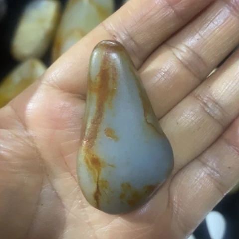 和田玉（糖玉）未镶嵌挂件