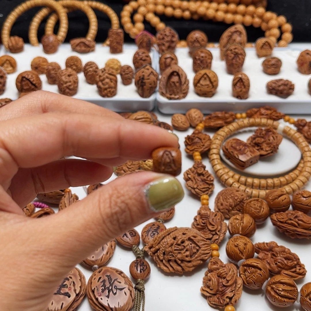 津***刀桃核手工制作工艺