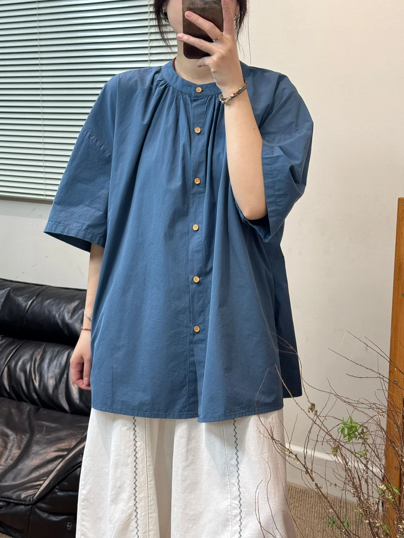 日系简约宽松短袖衬衫女夏季2025新款单排扣减龄显瘦气质绿色上衣