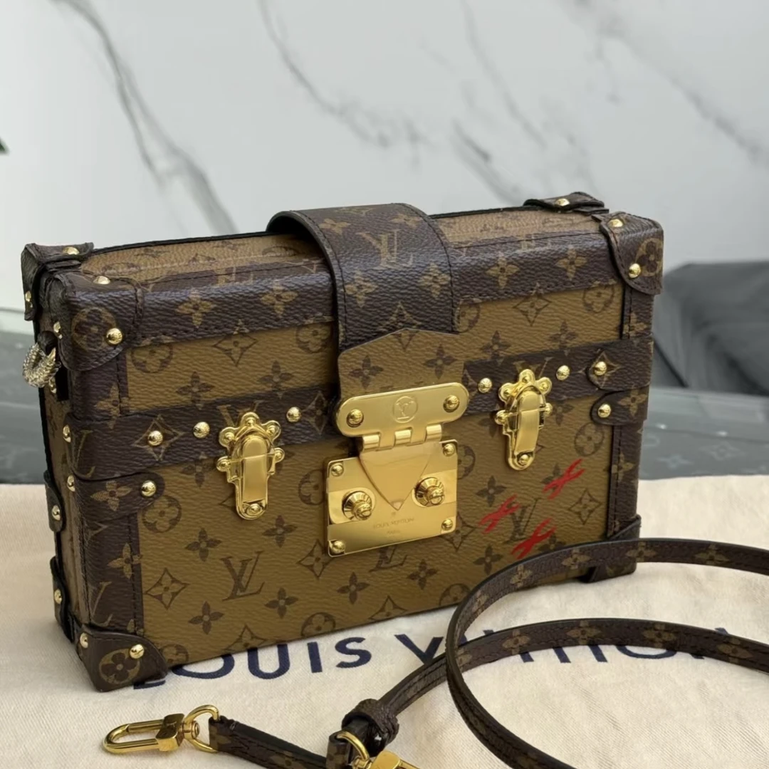 99新 LouisVuitton/路易威登 青奢荟/老花限定硬盒子单肩包/90235