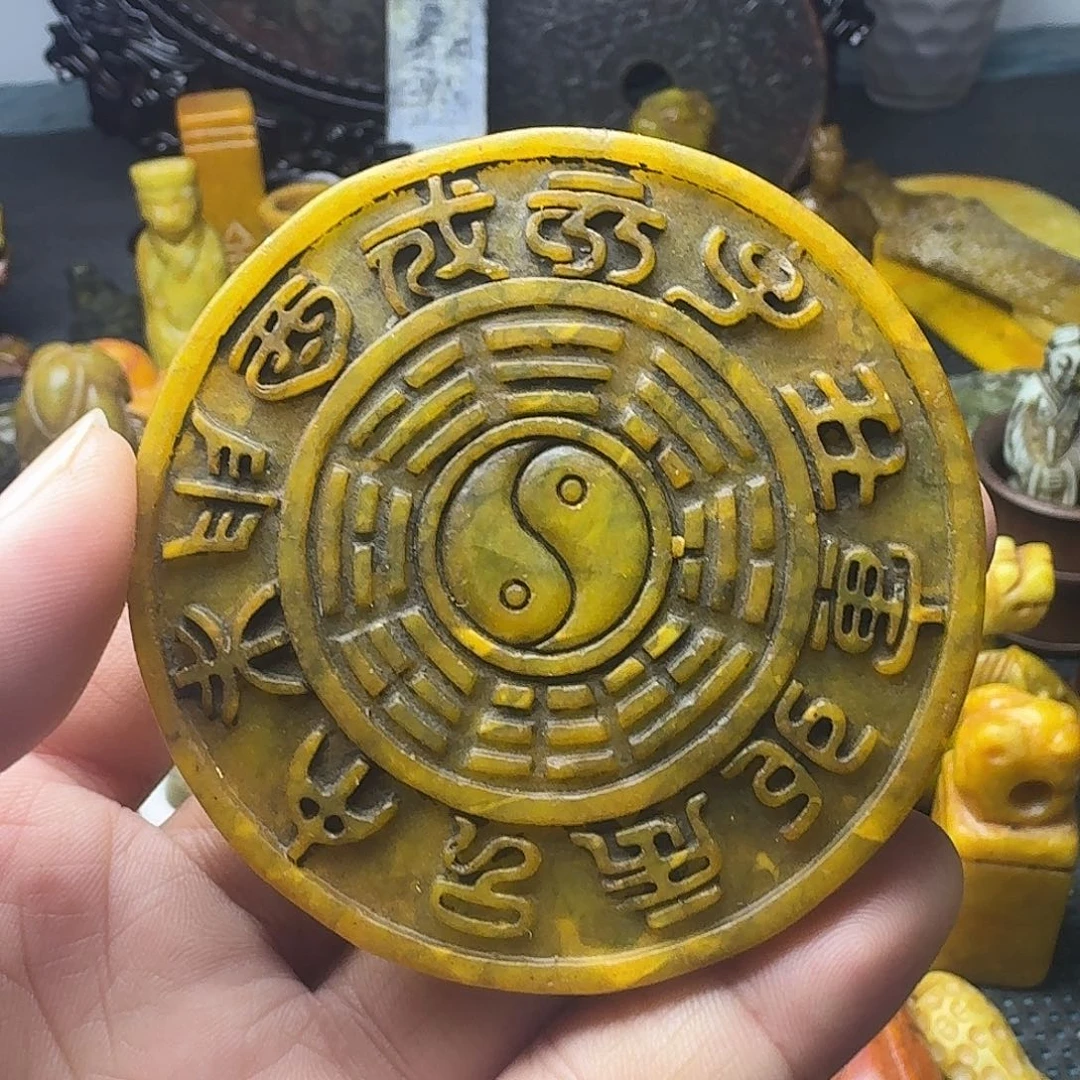 白玉菩提吊坠。。。