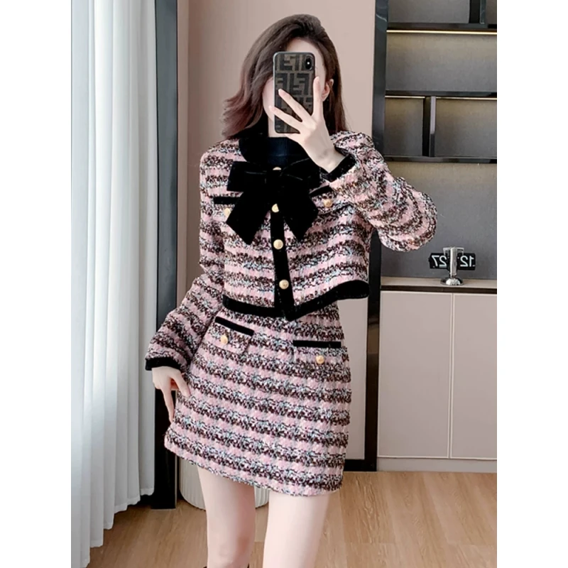 今年流行一整套搭配女秋冬法式小香风蝴蝶结外套减龄两件套装裙潮