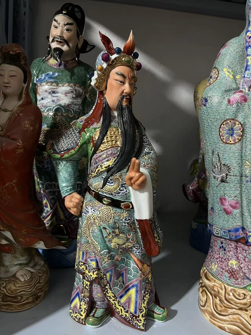 武财神关羽景德镇雕塑瓷关公关帝圣君伽蓝菩萨家用办公室招财摆件