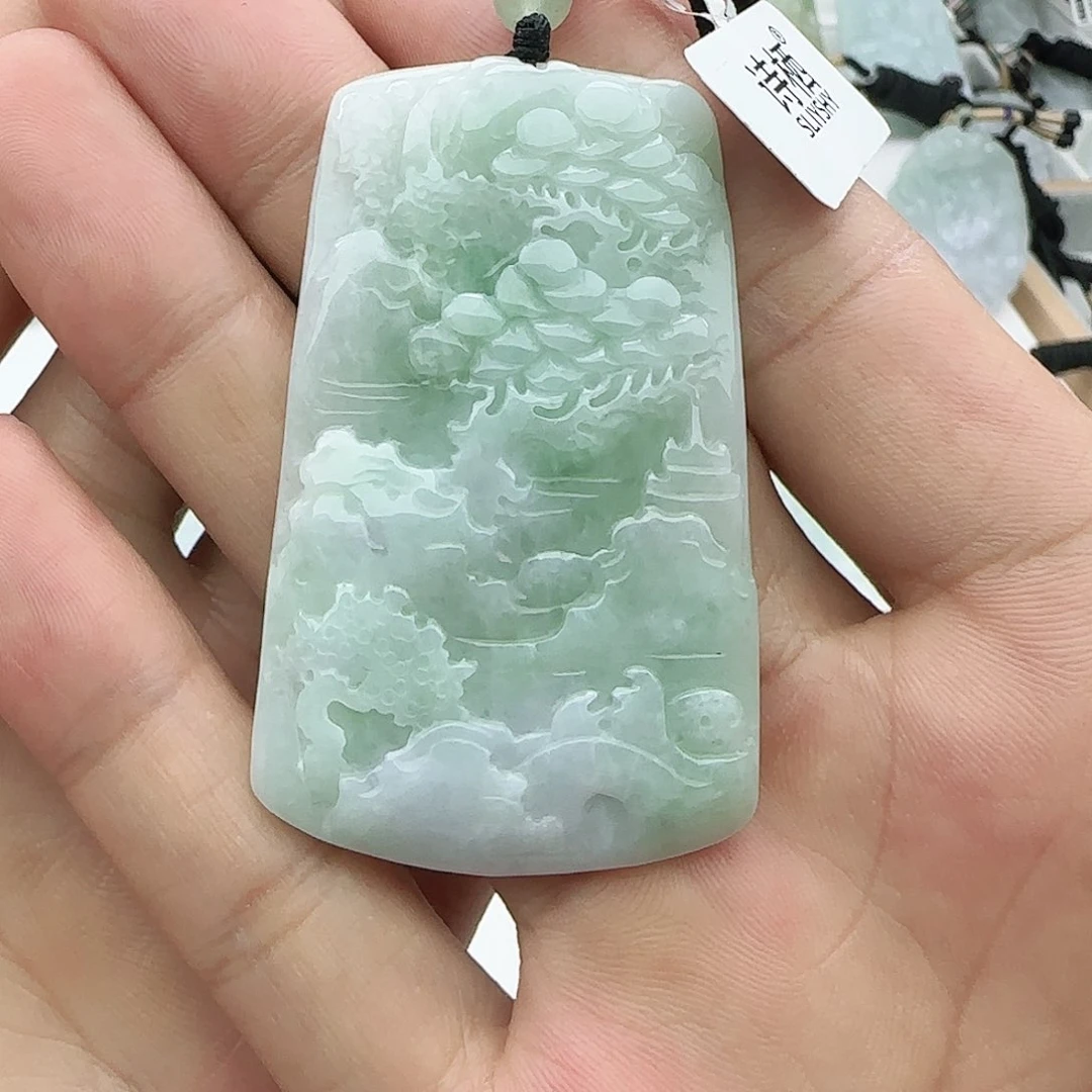 翡翠未镶嵌颈饰翡翠
