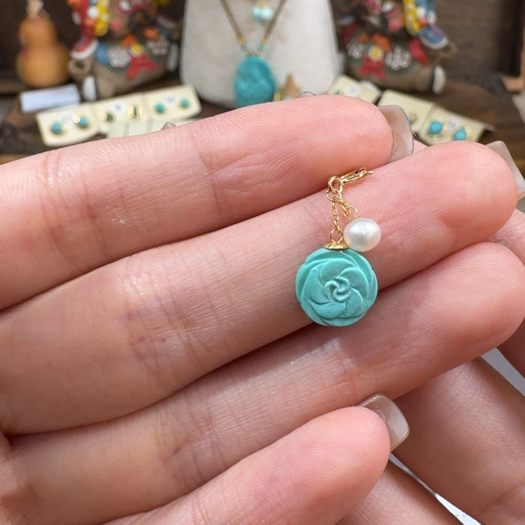 18K金镶嵌绿松石花花小滴流