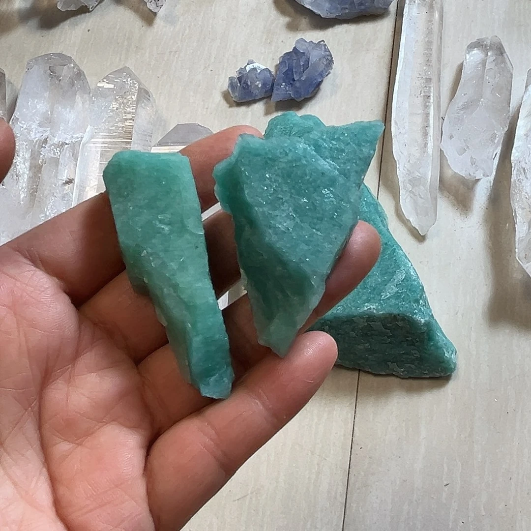 喜***雅未镶嵌珠宝半成品水晶