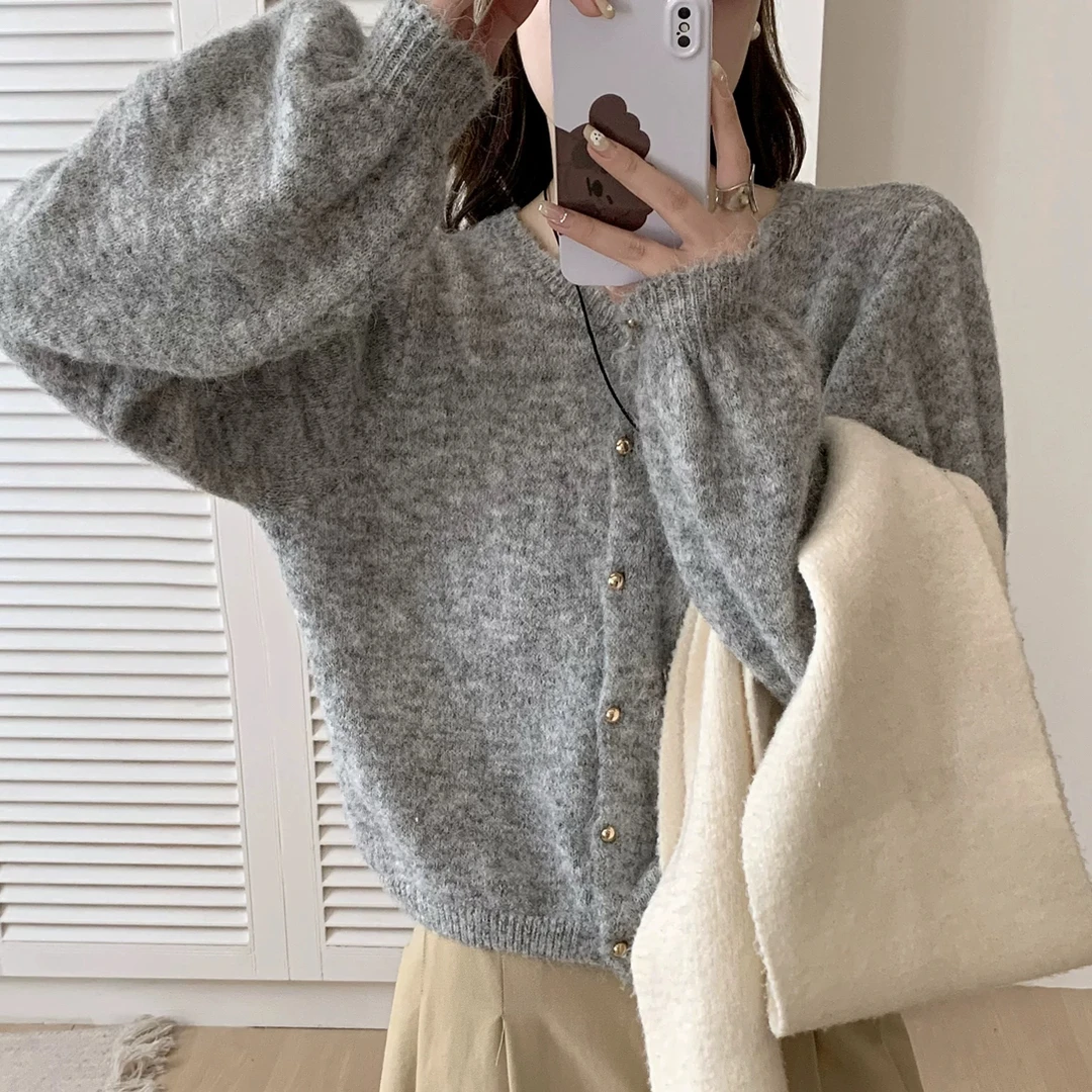 【柚子家】女落肩袖针织常规款秋季毛针织衫v领长袖女装气质