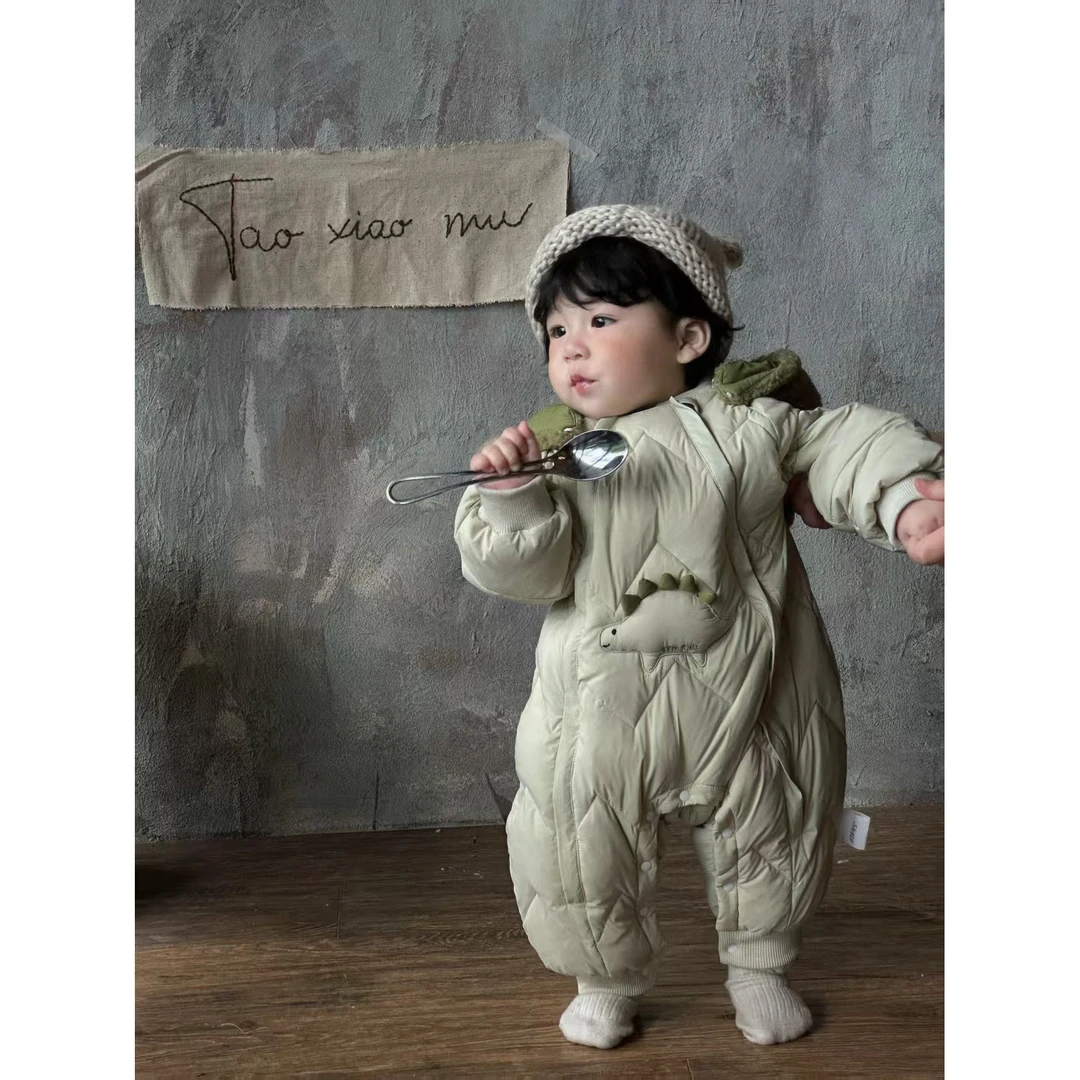 婴儿新生儿连体衣冬季连体宝宝绒服立体卡通恐龙双拉链羽绒服9545