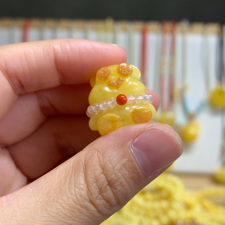 蜜蜡未镶嵌裸石配饰