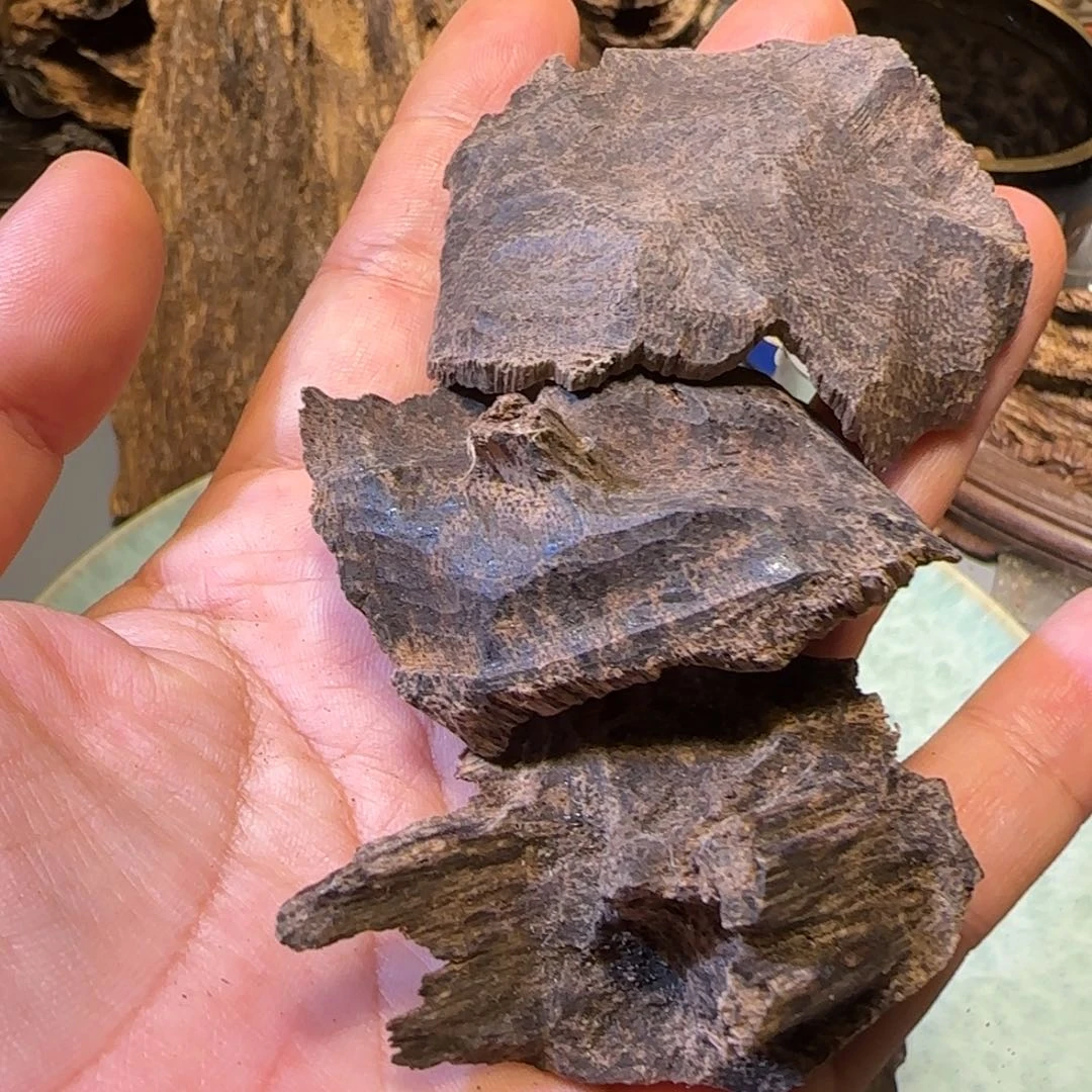 沉香碎屑沉香12.35克海南霸王岭包头不退