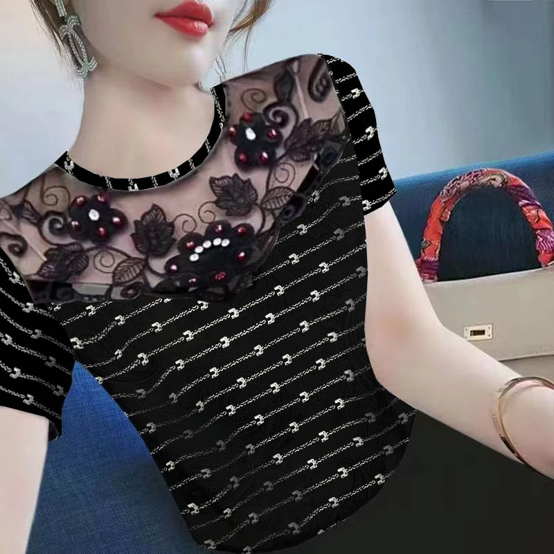 2025新款夏季韩版条纹短袖蕾丝圆领洋气时尚印花上衣别致漂亮小衫