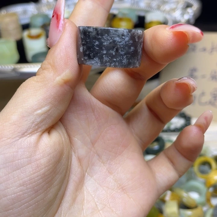 蛇纹石玉合金戒指101-18.6