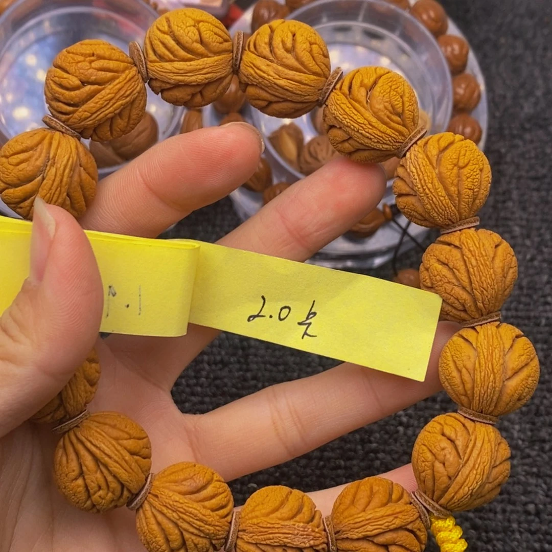 秦岭山脉龙纹桃核 15