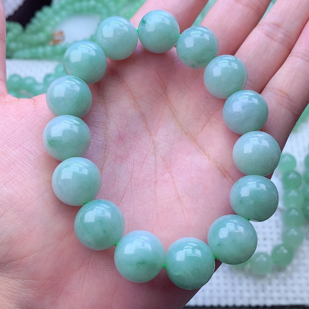 翡翠未镶嵌毛衣链