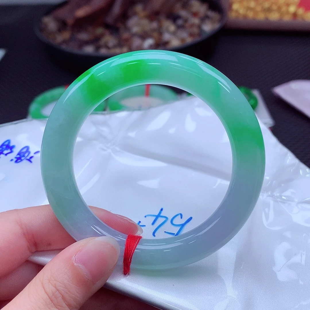 未镶嵌手镯翡翠翡翠