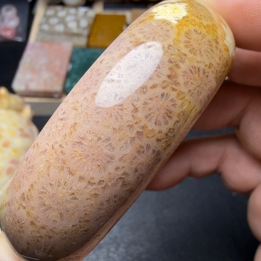 石英质玉未镶嵌纯天然色有机玉石保真色56圈口