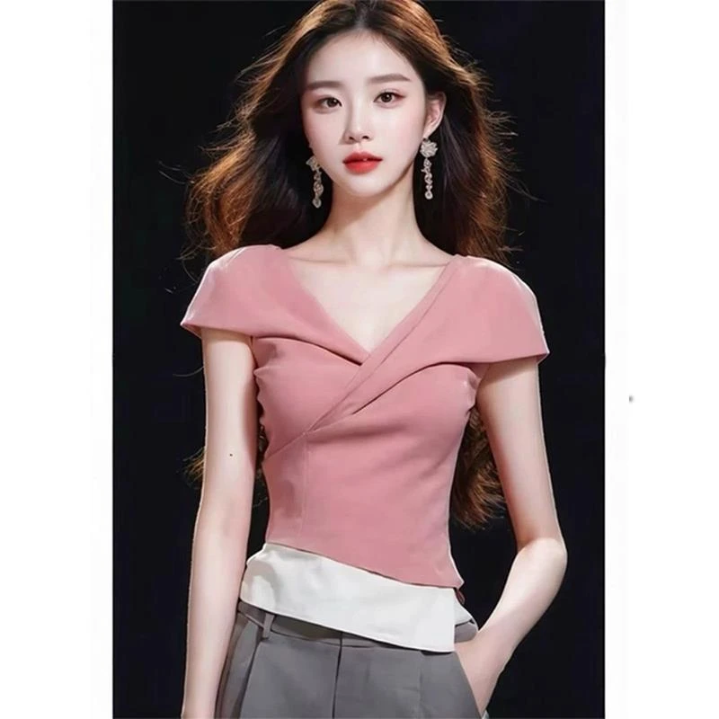 粉色假两件短袖t恤2024新款女心机洋气独特别致冷淡系高级感上衣