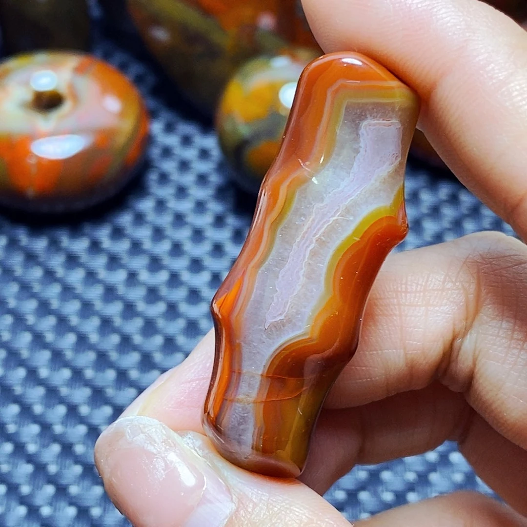 未镶嵌颈饰玛瑙/玉髓善**果