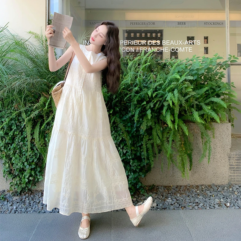 海边度假风无袖背心连衣裙女夏季高级感超好看法式气质绝美小裙子