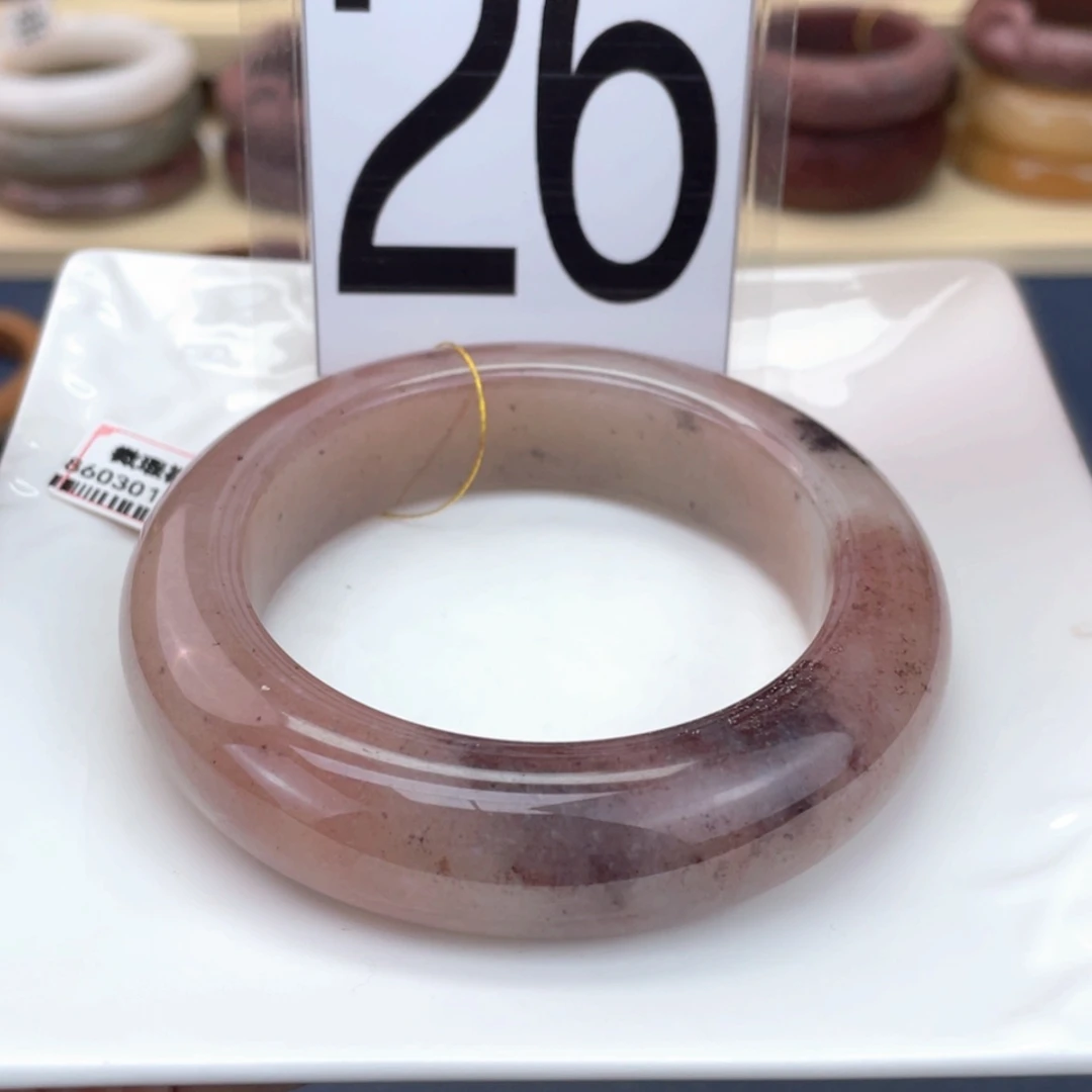 【闪购商品】石英质玉手镯未镶嵌