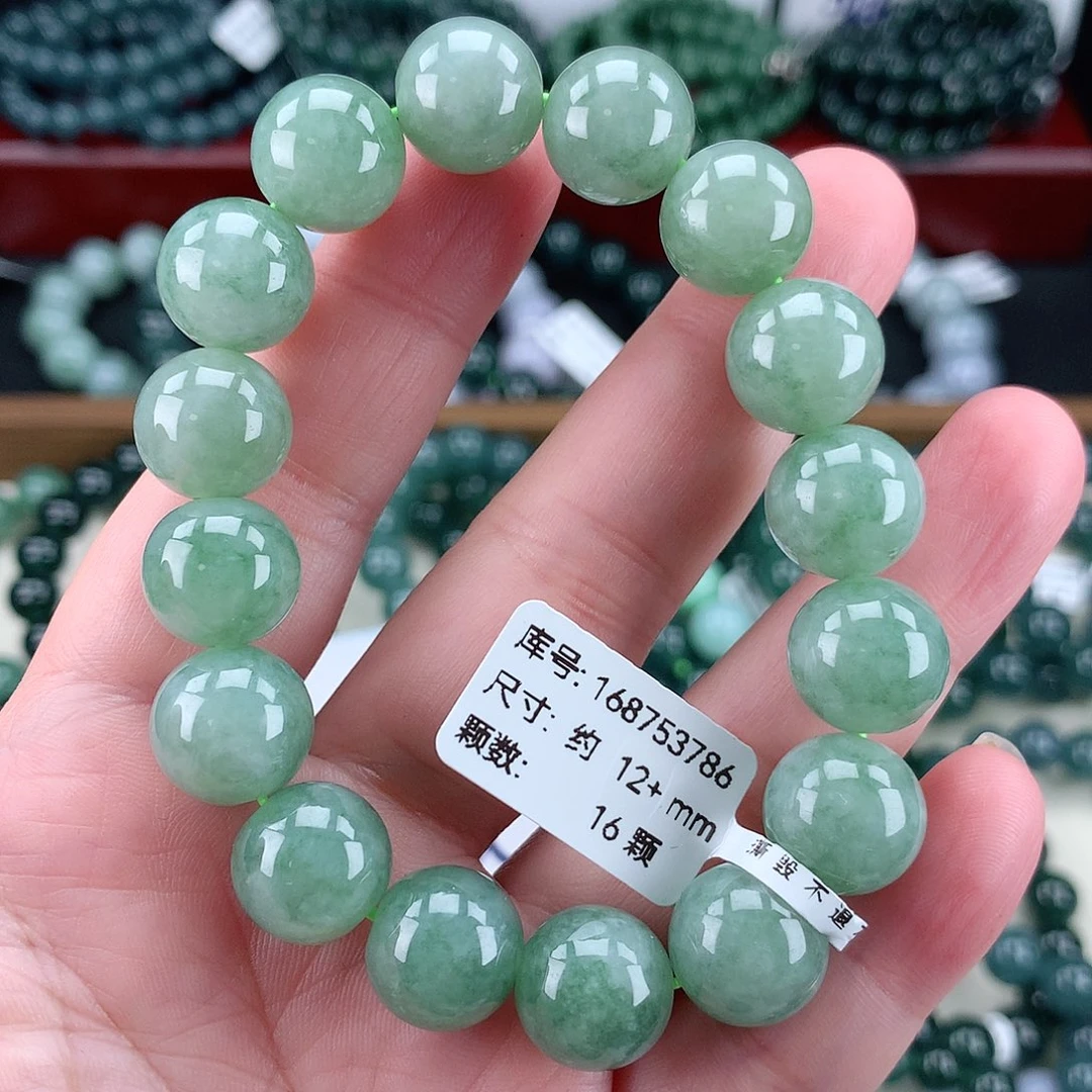 翡翠未镶嵌毛衣链