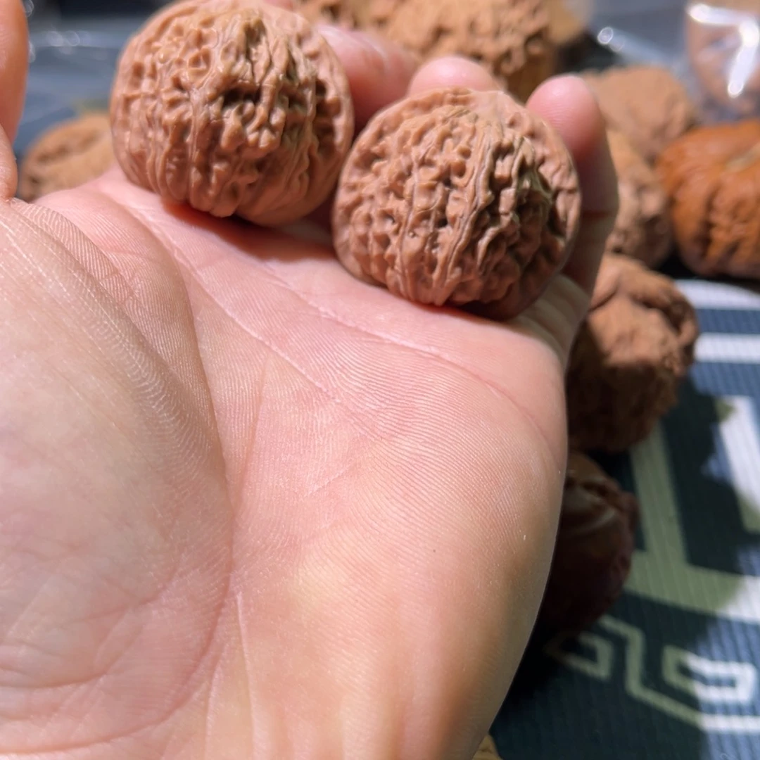 文玩核桃吊坠杨*黑37楼子