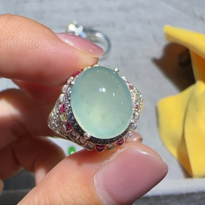 定制翡翠未镶嵌翡翠