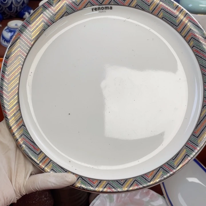 他家瓷器真美…开播了