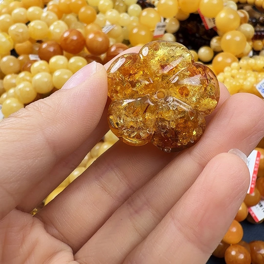 琥珀未镶嵌珠宝奇石