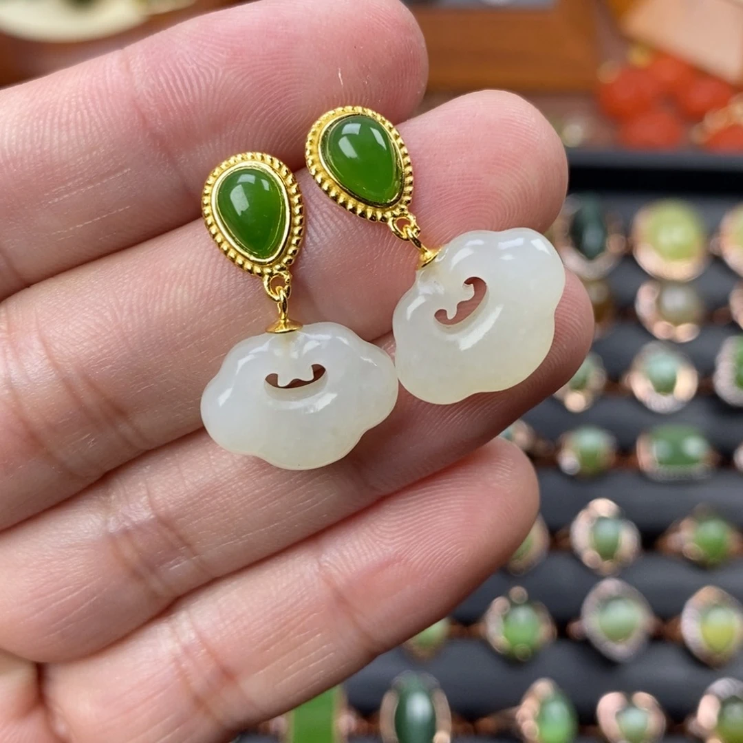 和田玉颈饰银S925镶嵌小*帽