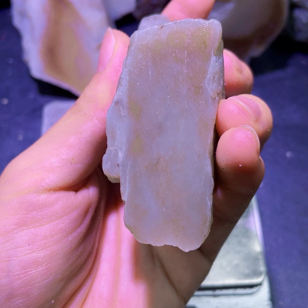 未镶嵌和田玉珠宝半成品