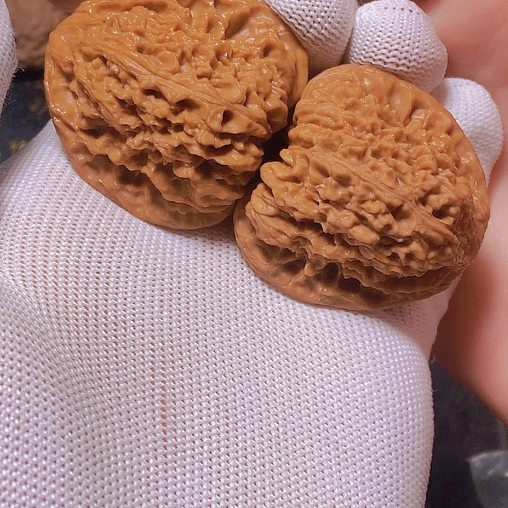 吊坠文玩核桃南疆43