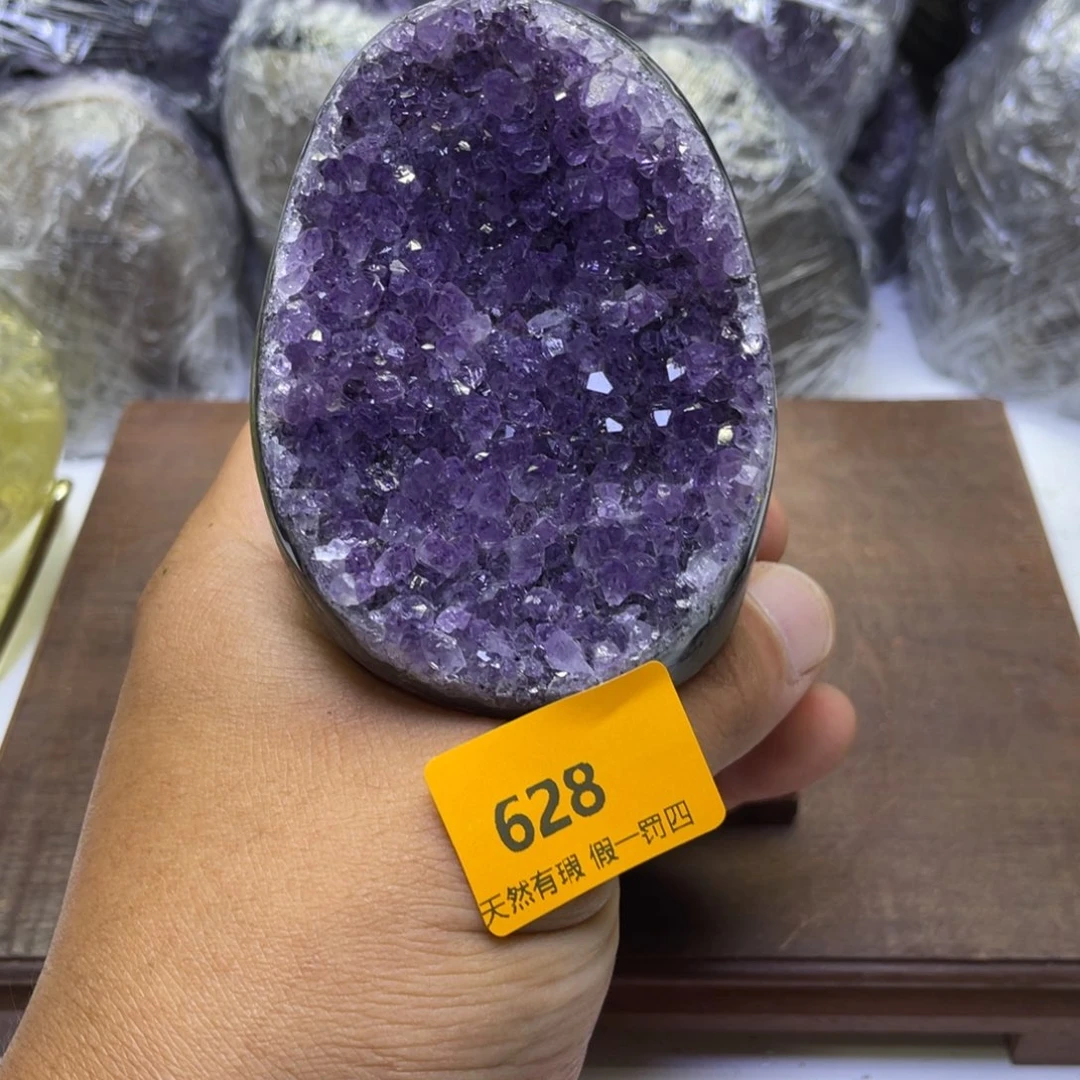 未镶嵌水晶大型摆件（非配饰）