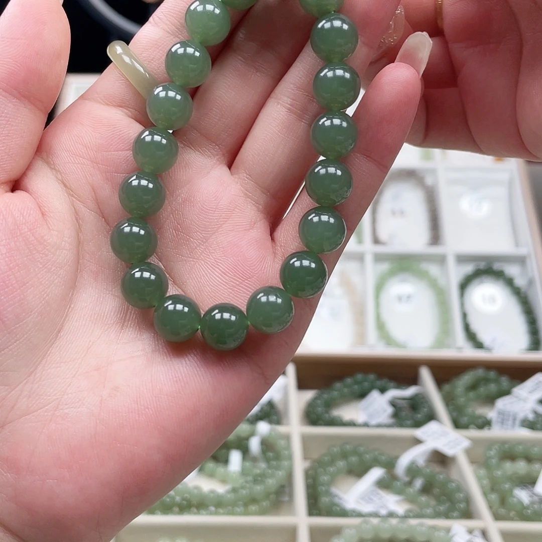 A***安手串未镶嵌和田玉