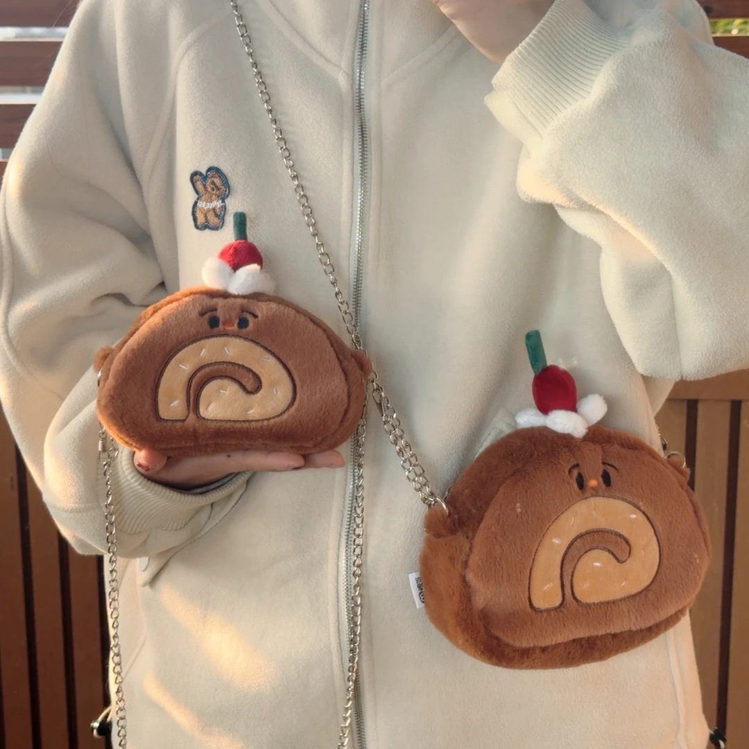 猫范原创瑞士卷蛋糕可爱毛绒手机链条可调节零钱百搭收纳女斜挎包