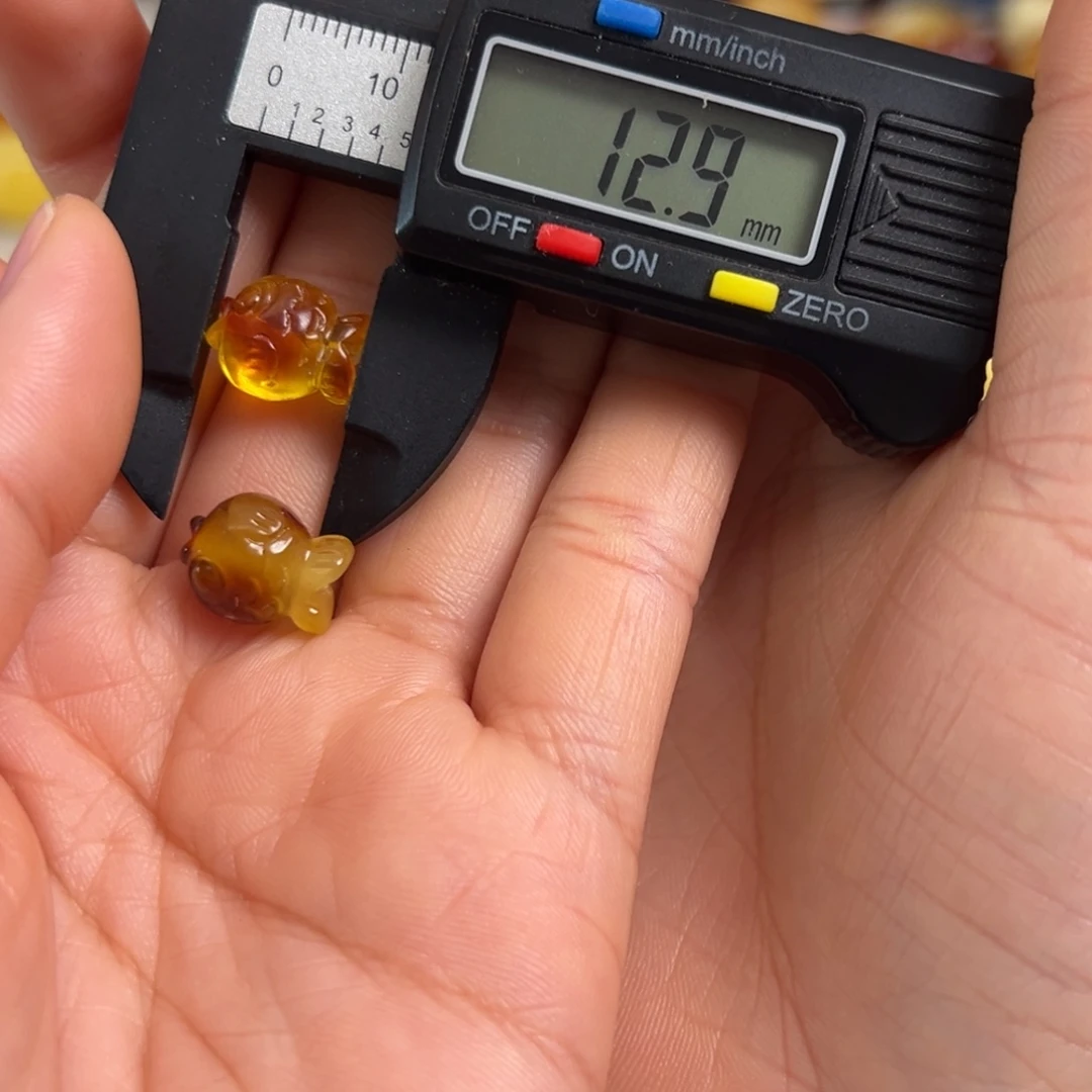 蜜蜡未镶嵌裸石蜜蜡