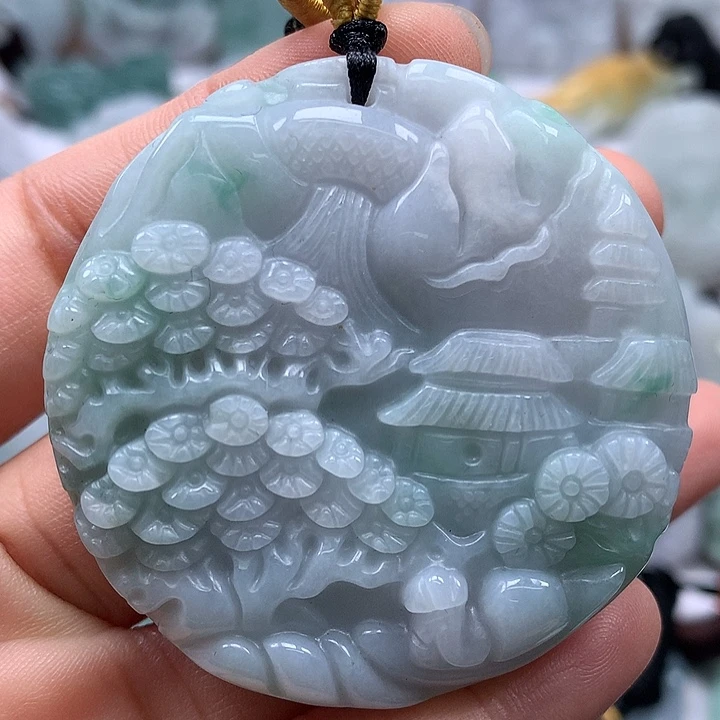 翡翠未镶嵌颈饰山水两面工艺福利