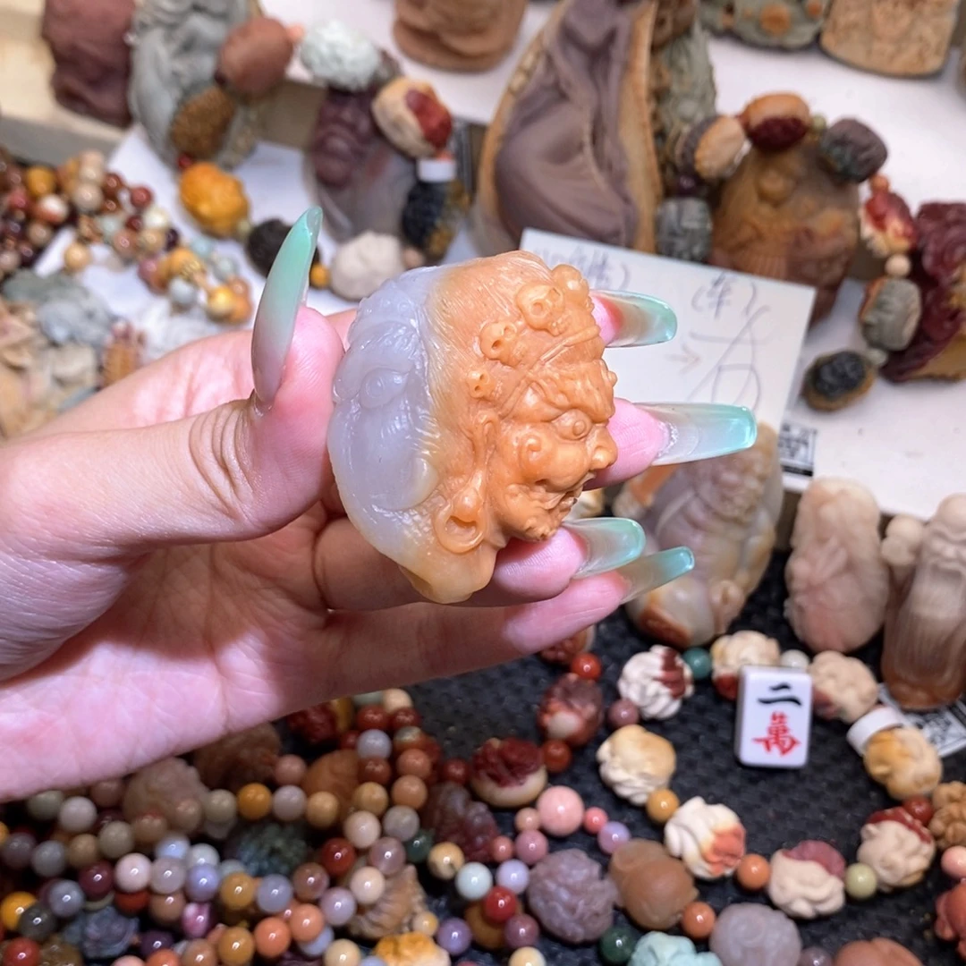 合金手链石英质玉（阿拉善玉）