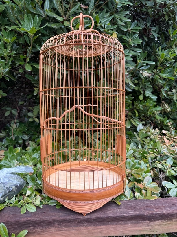 越南石燕北红小黑白鸟笼直径26cm高44cm丝距0.9带笼衣龙爪钩