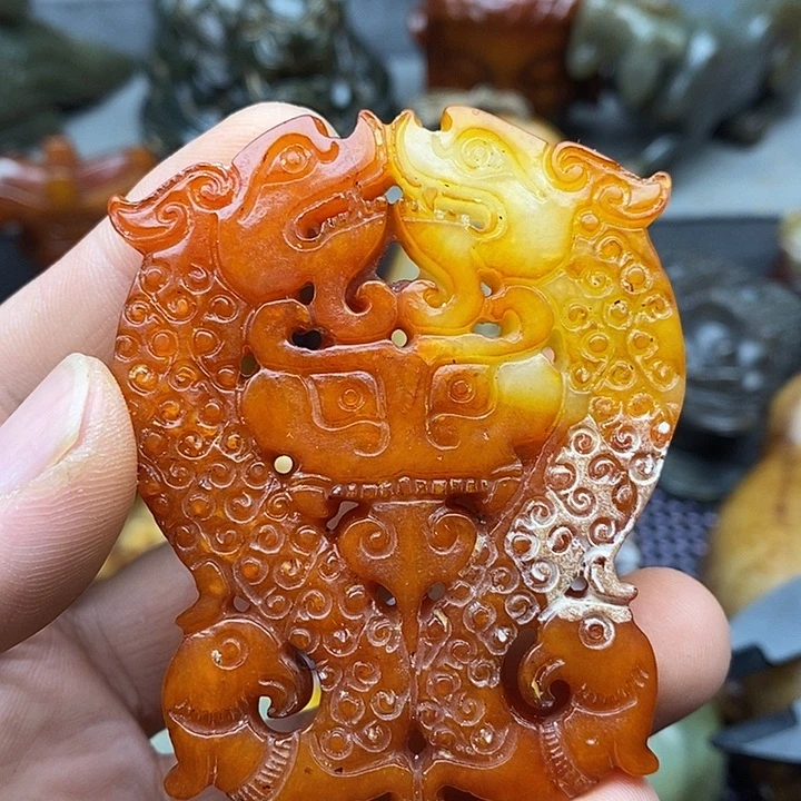 未镶嵌蛇纹石玉颈饰