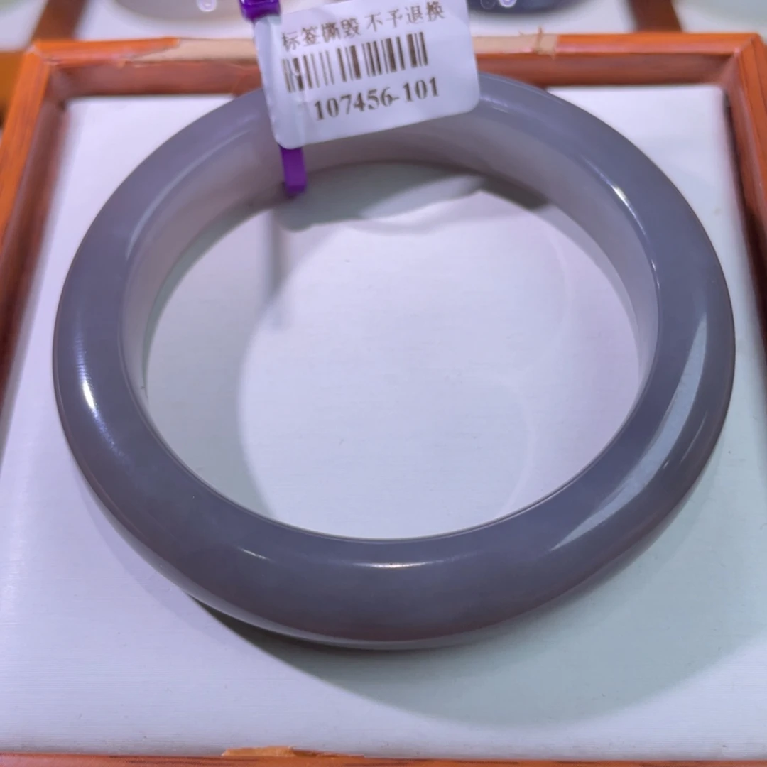 未镶嵌手镯和田玉21