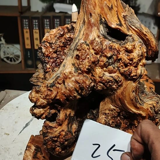 用***8松木25北沉香琥珀木天然造型山水摆件木雕工艺品摆件