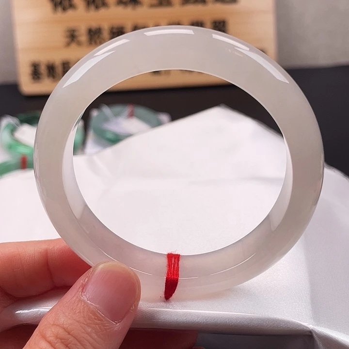 未镶嵌手镯翡翠手镯52