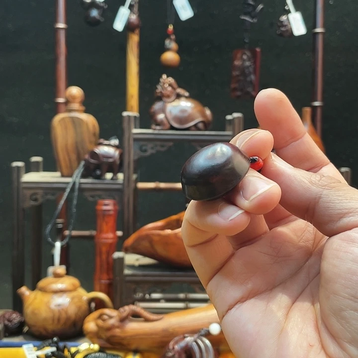 檀香紫檀（小叶紫檀）富甲天下